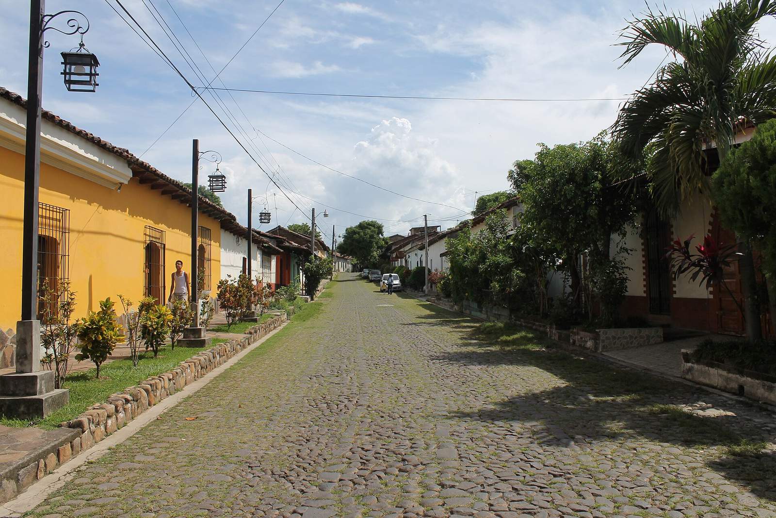 Cobblestone street with colonial houses in Suchitoto